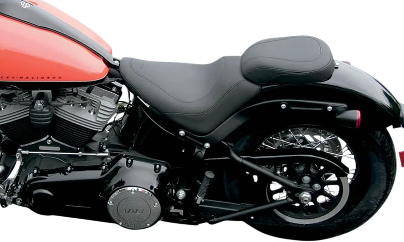 Mustang PASSENGER WIDE TRIPPER - FXS/F