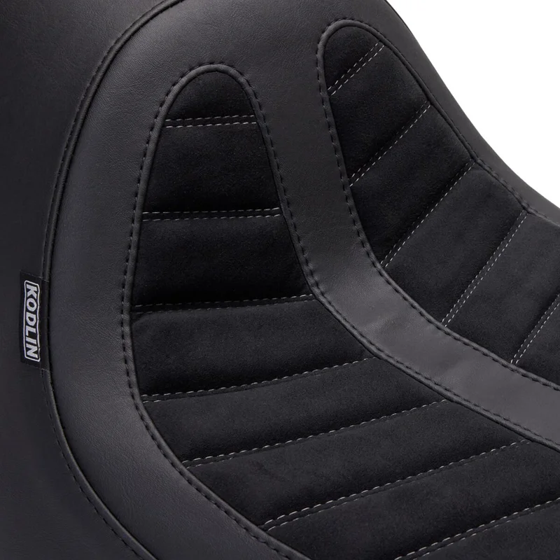 Mustang SEAT SIGNATURE SKYLINE KODLIN