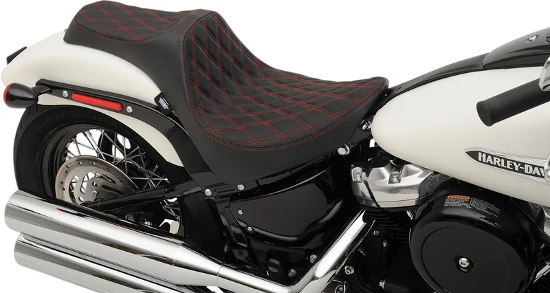Drag Specialties SEAT PREDATOR III DOUBLE DIAMO