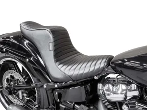 Le Pera Cherokee Seat<br><ul><li>Sleek design offers excellent driver support and fit</li><li>Made in the USA</li></ul>