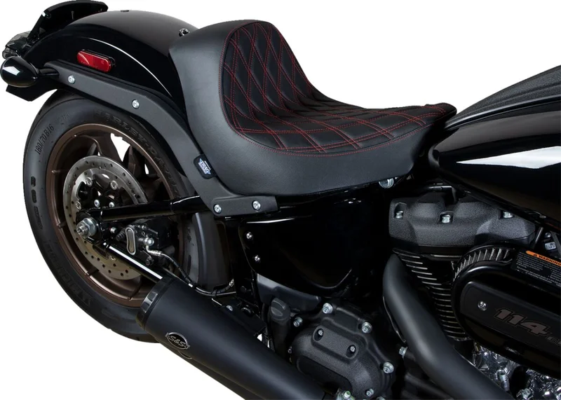 Drag Specialties SEAT SOLO DOUBLE DIAMOND RED