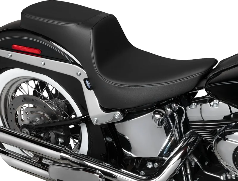Drag Specialties SEAT PERFORMANCE PREDATOR III