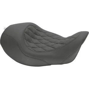 Mustang SEAT WIDE TRIPPER FORWARD SOLO
