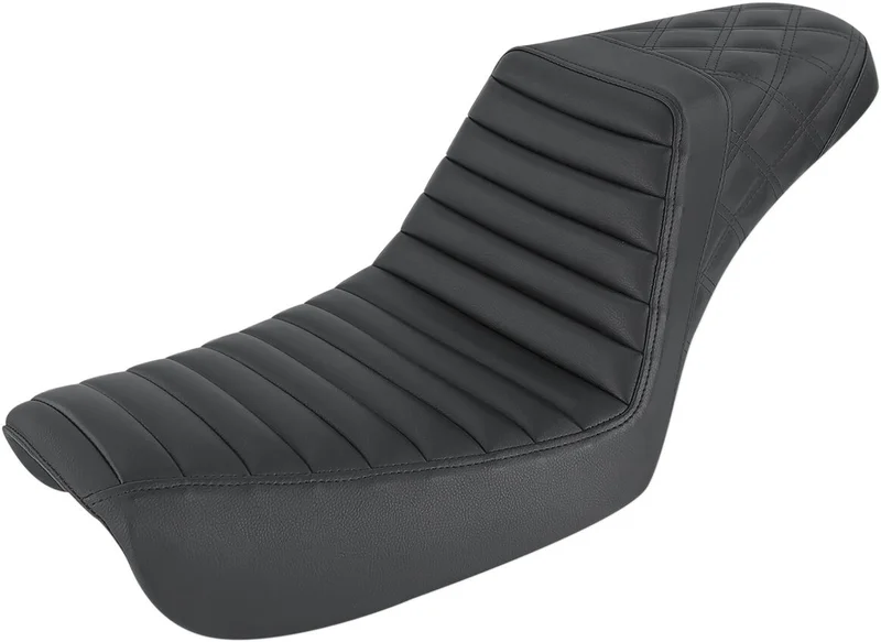 Saddlemen SEAT STEPUP BLK FXD 04-05
