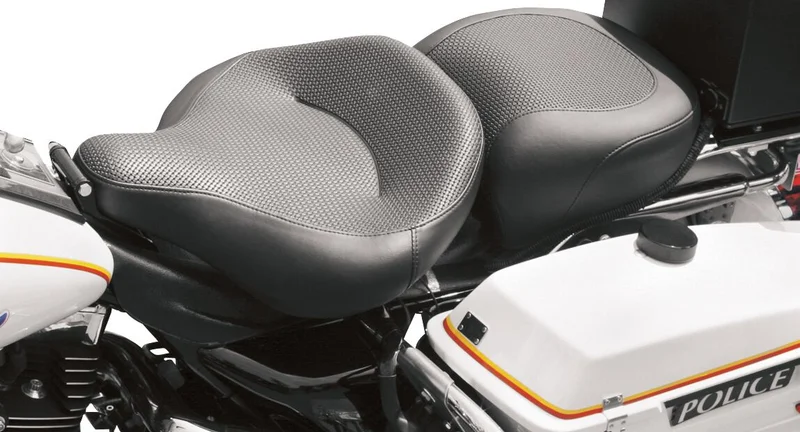 Mustang PASSENGER - FLHP/FLHTP 83-UP -