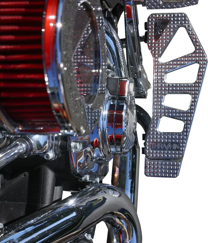 Thrashin Supply Co. COVER CAM GEN 2 M8 FINNED FLHX