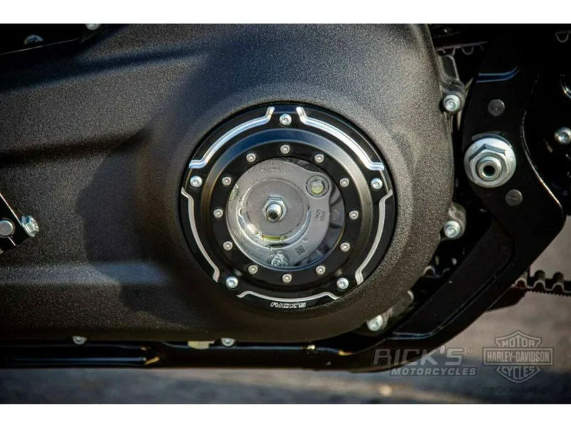 Rick's Motorcycles Motorcycles, Clutch/derby cover, Porthole. Gloss Blk.