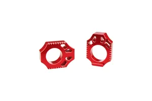 SCAR RACING AXLE BLOCK RED