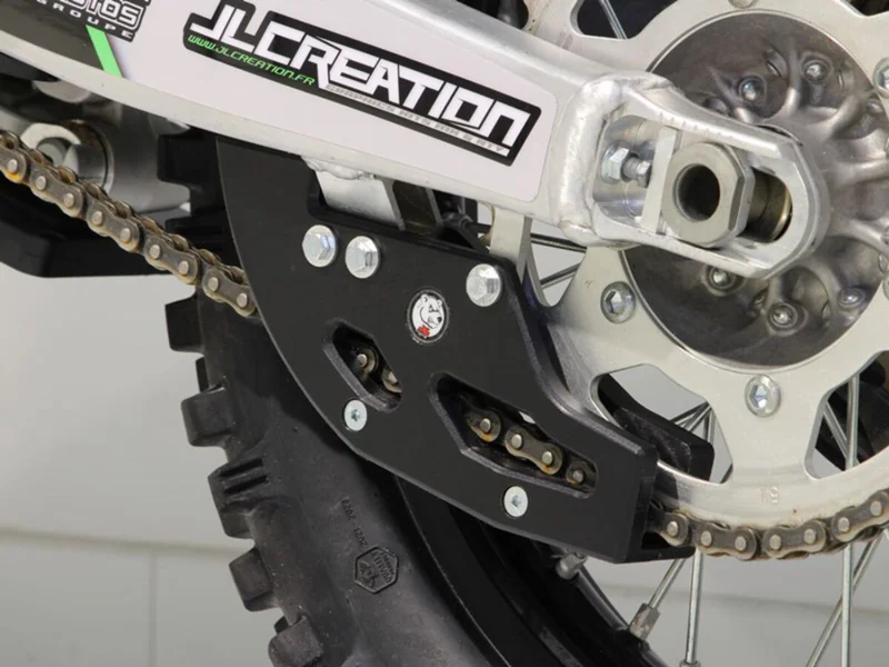 AXP RACING CHAIN GUIDE KAW KXF250-450 BLACK