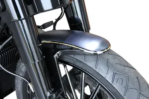 Cult-Werk Front Fender Custom<br><ul><li>Front Fender For Harley</li><li> This front fender is a 100% custom-fit ABS plastic part</li><li>All bores and millings are milled on the latest 5-axis CNC machining centers, so that the fender only has to be exchanged for the original fender</li></ul><br>There are 3 air intakes on each side that have been adapted to the look of the Harley.
Grilles to glue for the air intakes are included.