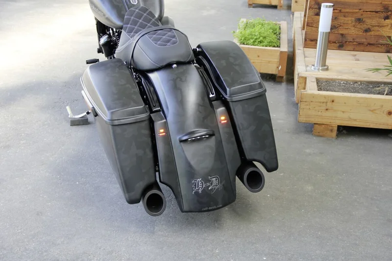 Cult-Werk Touring rear fender conversion kit ''V1 Custom''