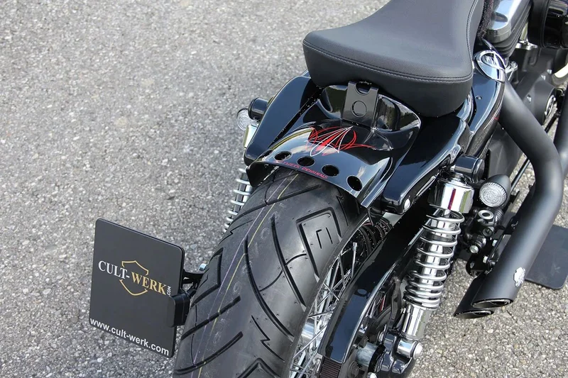 Cult-Werk XL ''Short Bobber'' rear fender. Matte black - 59865-10