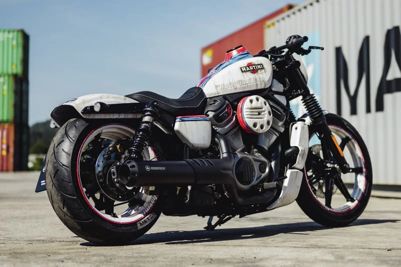 Cult-Werk Nightster OEM style rear fender. Matte black