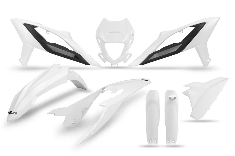 UFO BODY KIT FULL BETA RR 23-24 WI
