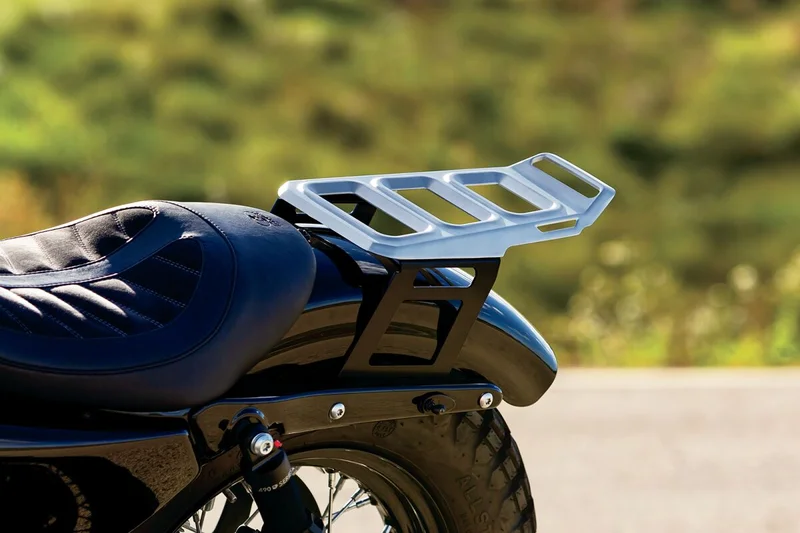 Kuryakyn Dillinger Luggage Rack