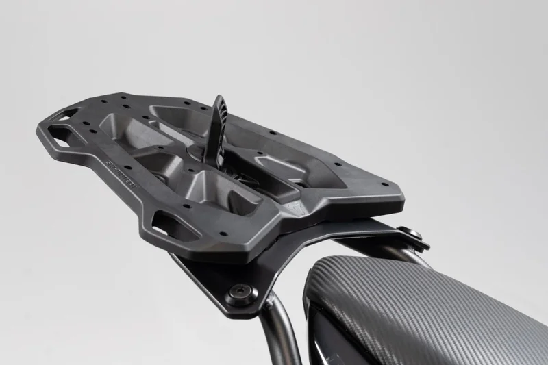 SW-Motech ADAPTER PLATE STREET-RACK