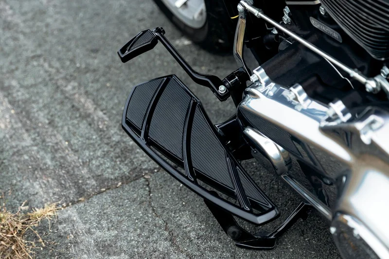 Kuryakyn PEG PHANTOM SHIFTER - BLACK