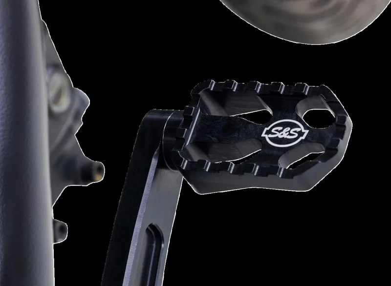 S&S Brake Pedal mid-mount Black M8