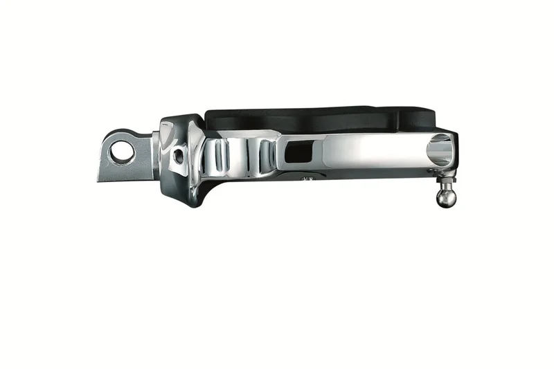 Kuryakyn PEGS UNIVERSAL FLAME W/ MALE M