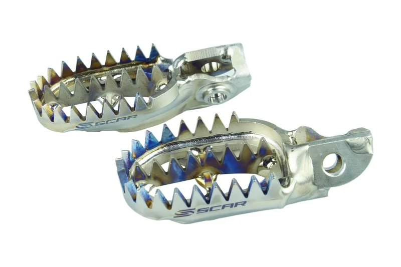 SCAR TITANIUM FOOTPEGS
