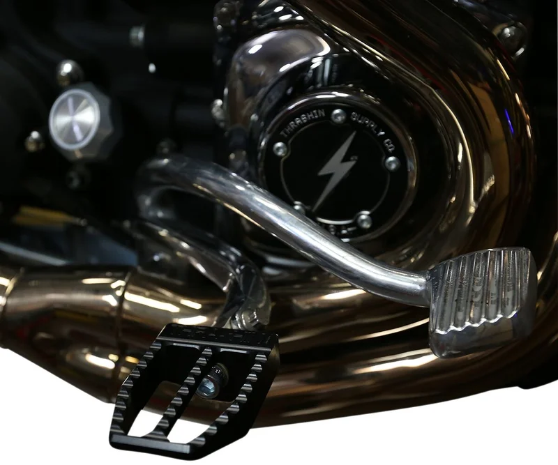 Thrashin Supply Co. FOOTPEGS MILITANT BLACK