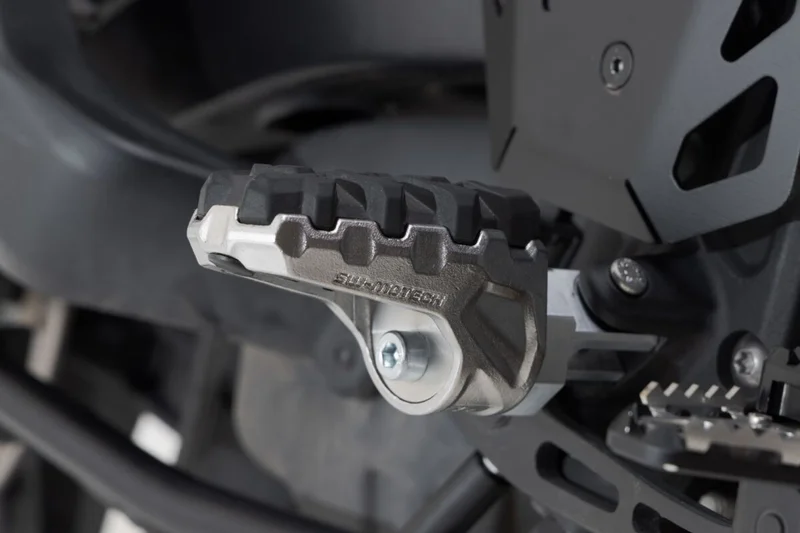 SW-Motech Evolution Footrest