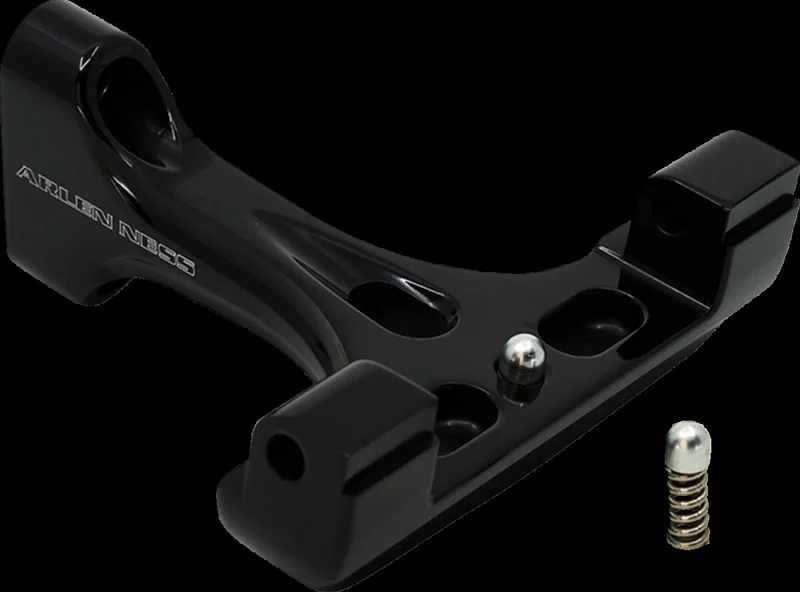 Arlen Ness MOUNT PASSENGER FLOORBOARD FOR