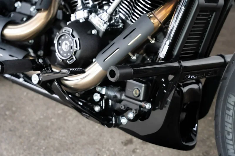Cult-Werk V1 end caps for ''Clubstyle'' crash bar. Black