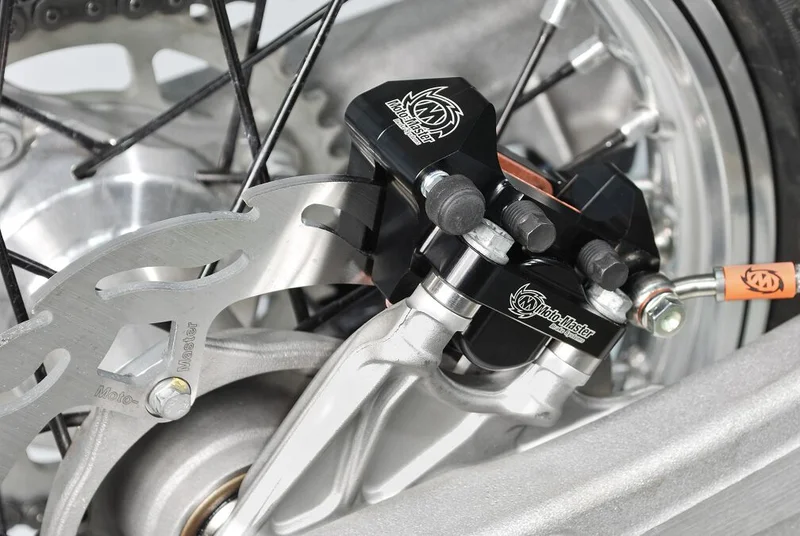 MOTO-MASTER BRAKE CALIPER 2-PISTON BLACK REAR