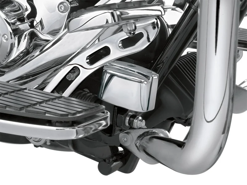 Kuryakyn REAR MASTER CYLINDER CVR