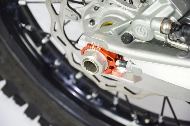 SCAR AXLE BLOCK ORANGE