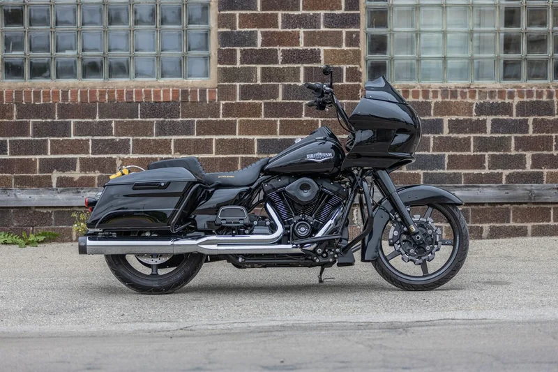 S&S EXHAUST 2-1 SIDEWINDER RACE -