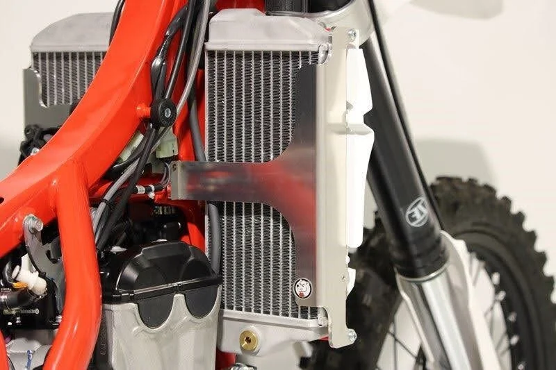 AXP RACING RADIATOR BRACE RR350+ 20-22 RD