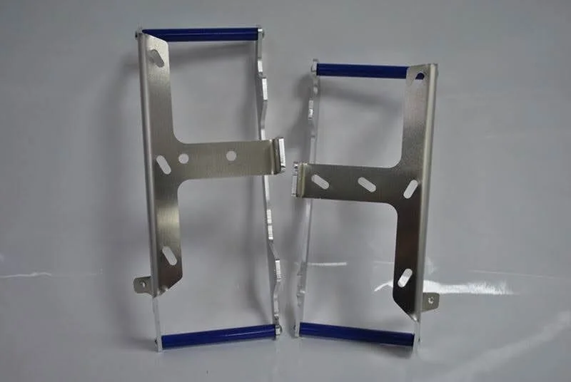 AXP RACING RADIATOR BRACE YZ125 BL
