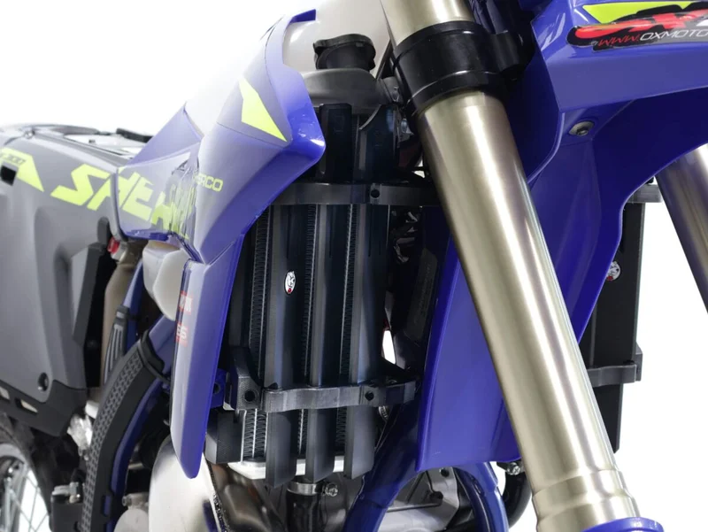 AXP RACING HDPE Radiator Braces