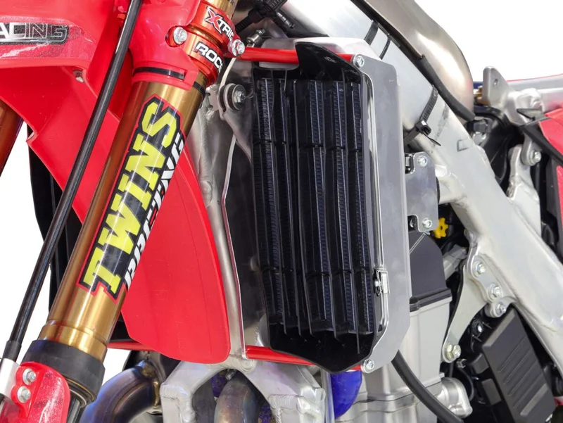AXP RACING RADIATOR BRACE HONDA CRF450 25-26 RD