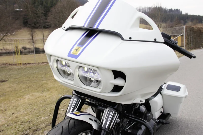 Cult-Werk FLTR headlamp trim ''Bad Look''. Gloss black