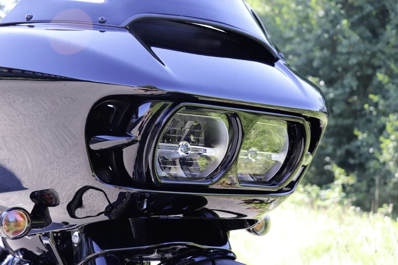 Cult-Werk FLTR headlamp trim ''Bad Look''. Gloss black