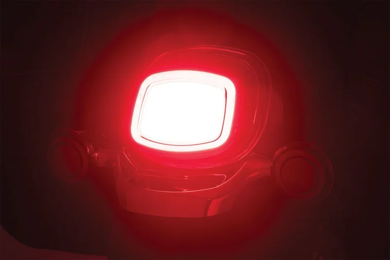 Kuryakyn TAILLIGHT TRACER RED