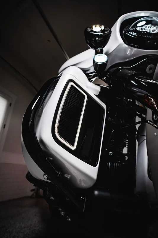 Custom Dynamics LOWER FAIRING GRILL UPGRADE WI