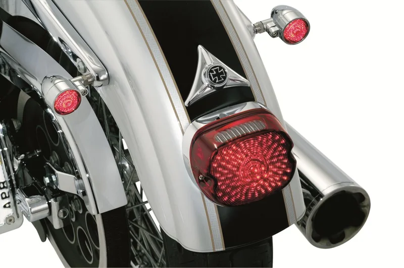 Kuryakyn COVER LICENSE PLATE HOLES