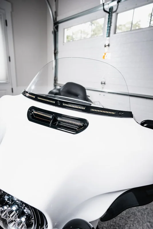 Custom Dynamics SEQUENTIAL WINDSHIELD TRIM WIT