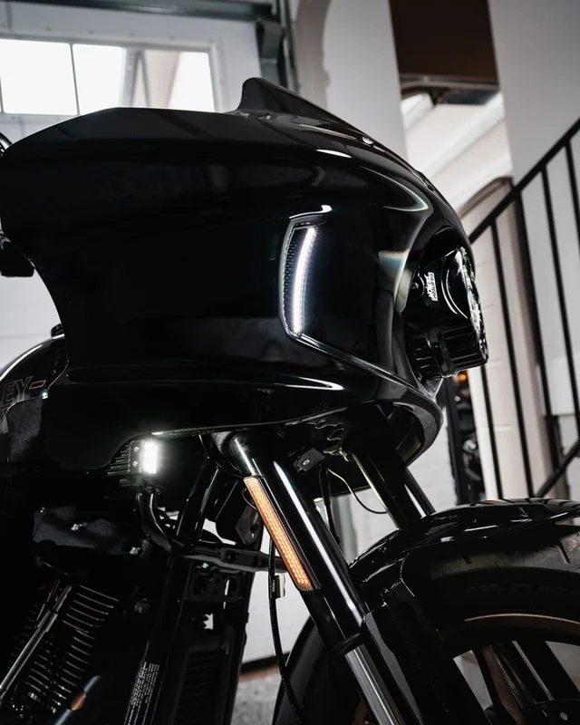 Custom Dynamics LOW RIDER ST FAIRING VENT LIGH