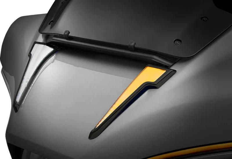 Ciro 3D LIGHT FAIRING LED QUILL W/T-SI