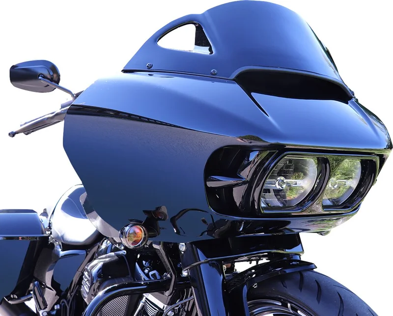 Cult-Werk Windshield ''Racing''. Gloss black
