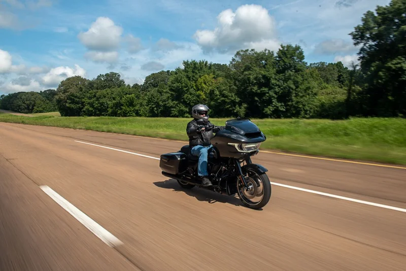 Memphis Shades WINDSHIELD MS SPOILER 24 FLTR