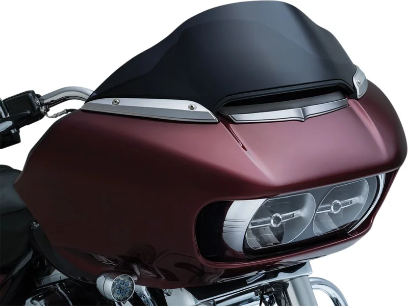 Kuryakyn Windshield Side Trim