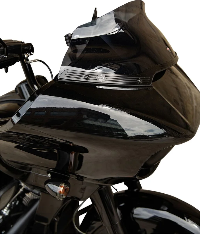 Klock Werks FLTR - 2015+ - WINDSHIELD TRIM