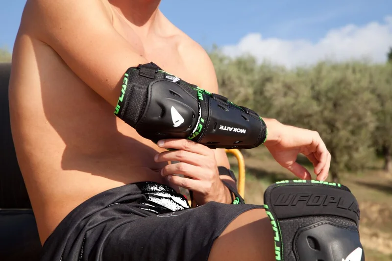 UFO ELBOW GUARD UFO MOKAITE