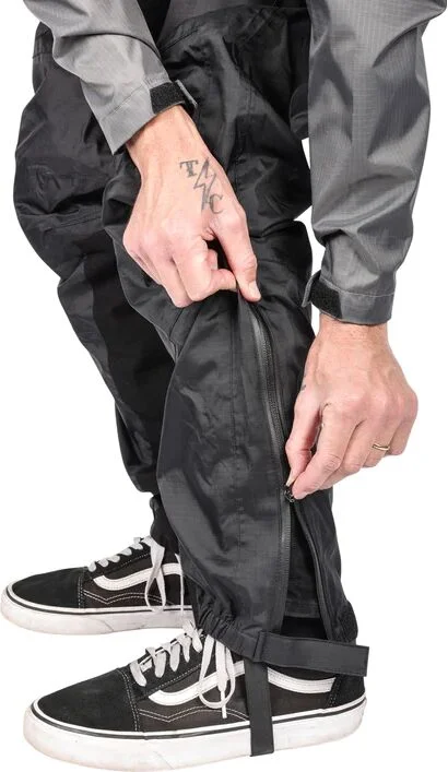 Thrashin Supply Co. PANT MISSION RAIN LG/XL